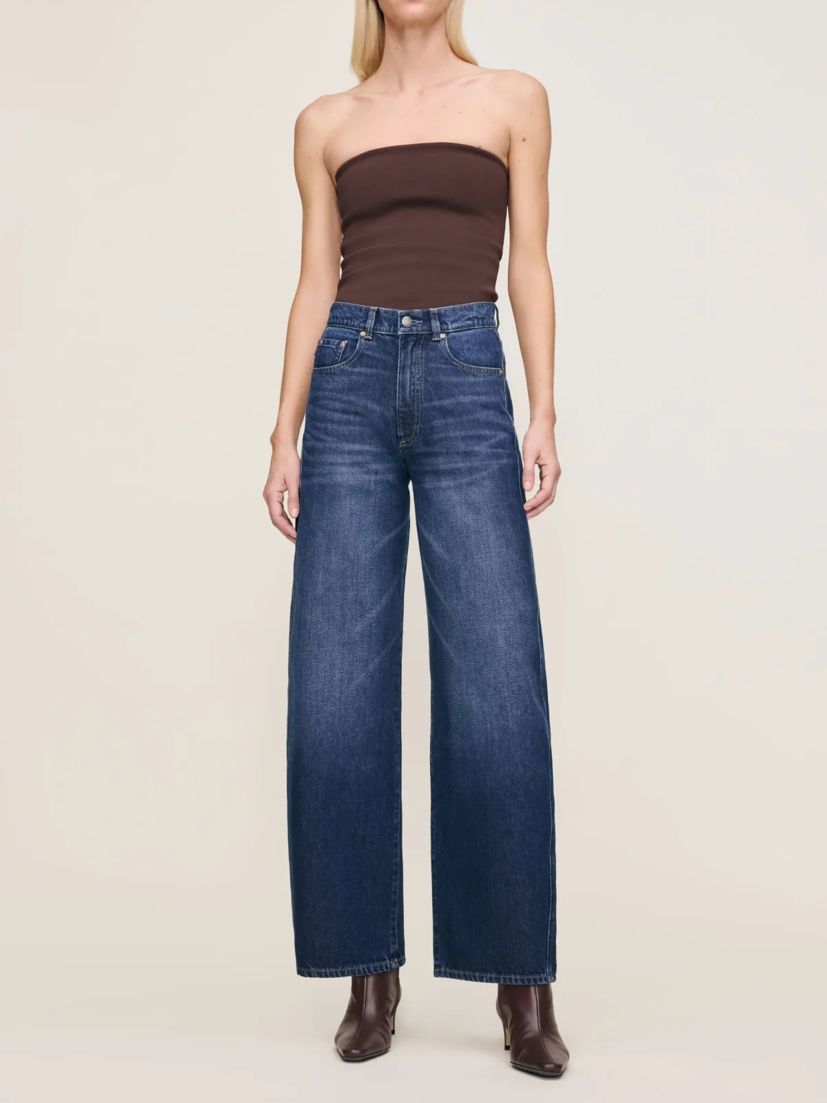 Taylor Relaxed Barrel Ultra High Rise 31&amp;amp;amp;quot; Jeans